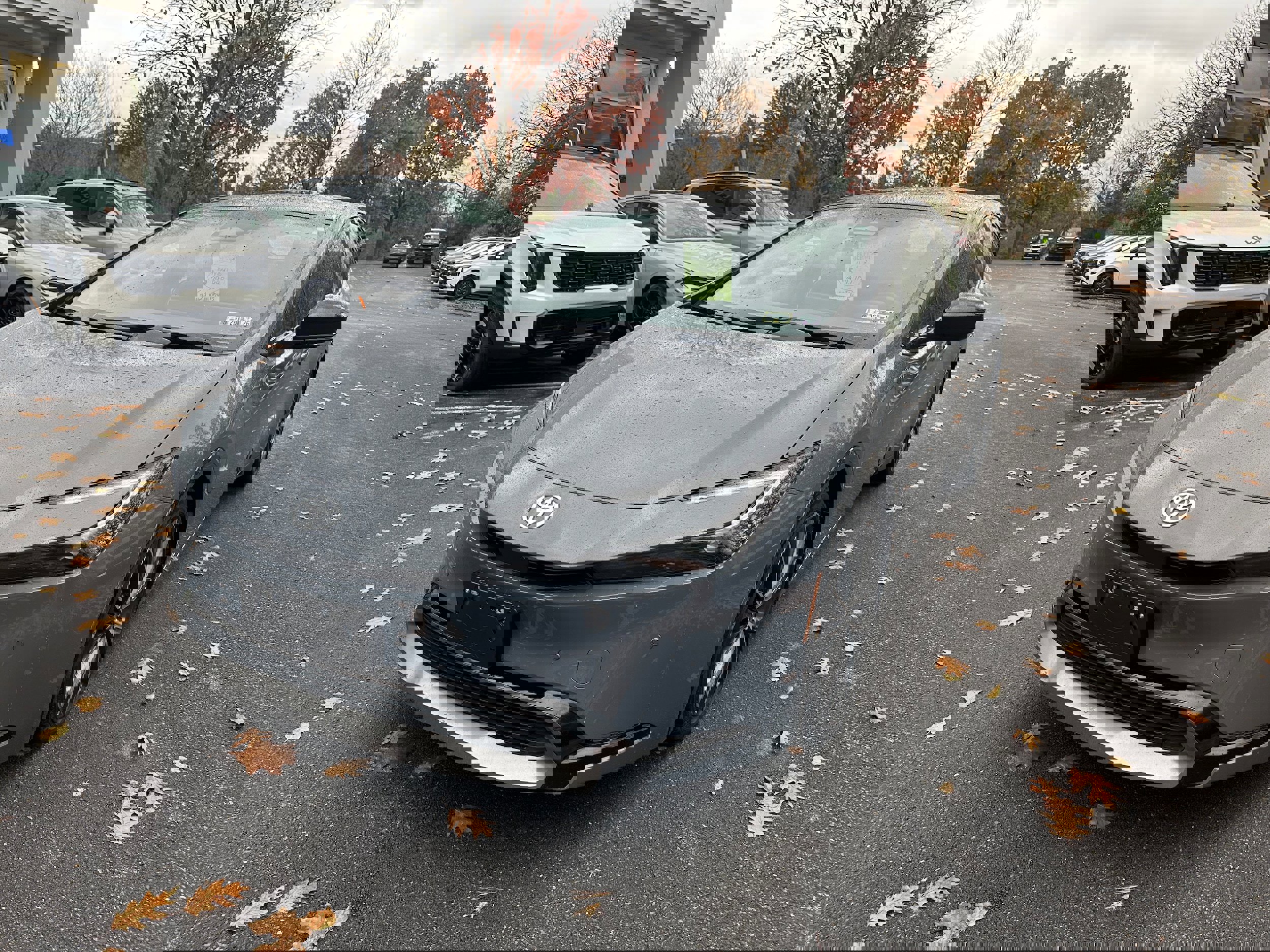 Used 2023 Toyota Prius LE