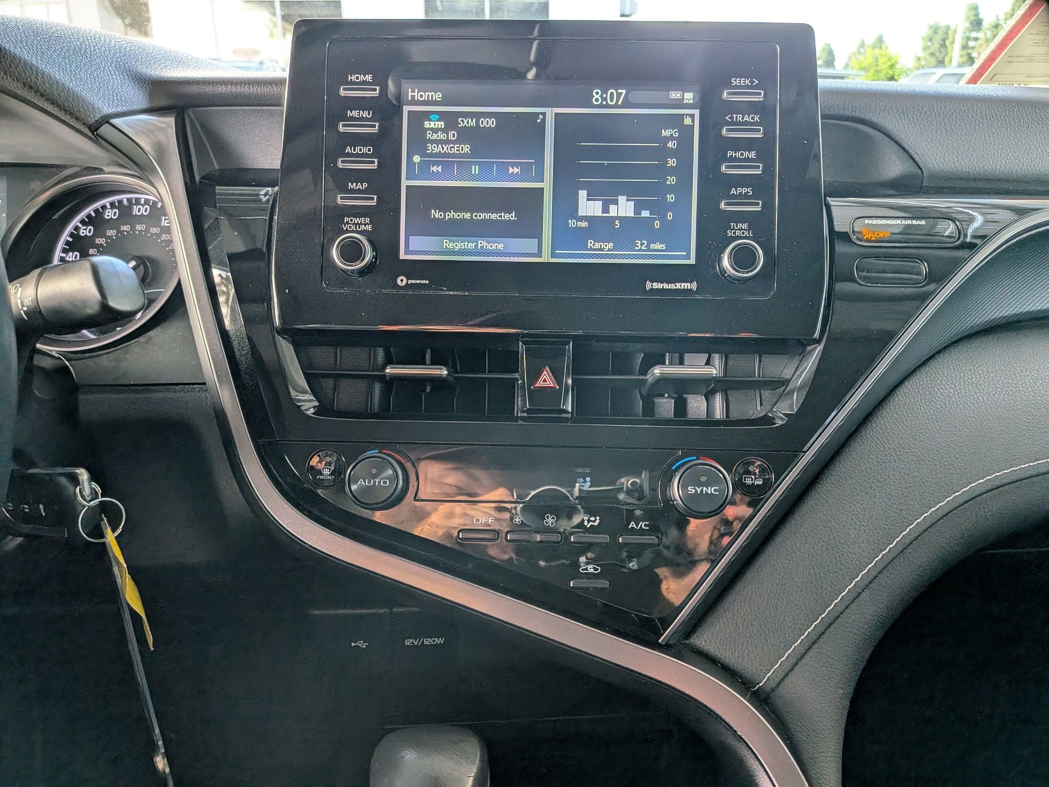 Certified 2023 Toyota Camry SE image 19