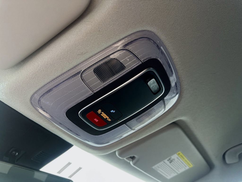 Used 2024 Hyundai Kona SEL FWD image 31