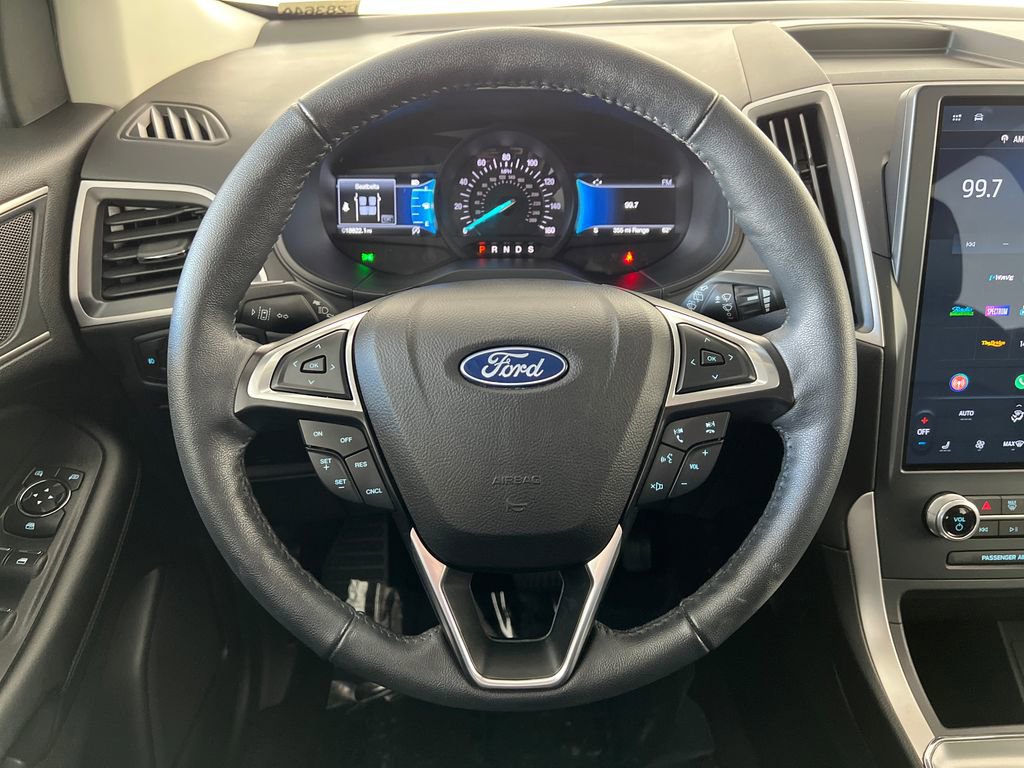 Used 2022 Ford Edge SEL w/ Convenience Package image 18