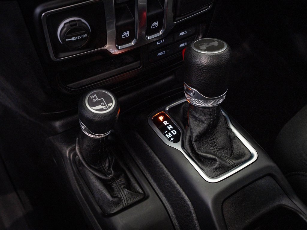 Used 2022 Jeep Wrangler Willys image 30