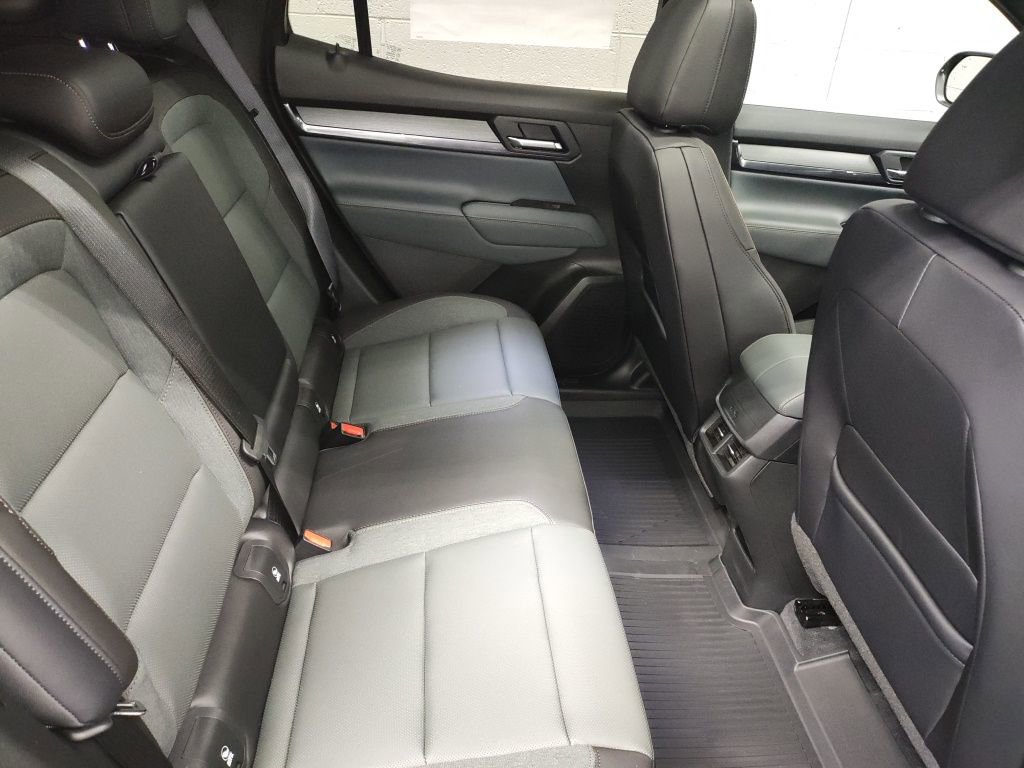 New 2026 GMC Terrain AT4 w/ Technology Package II image 12