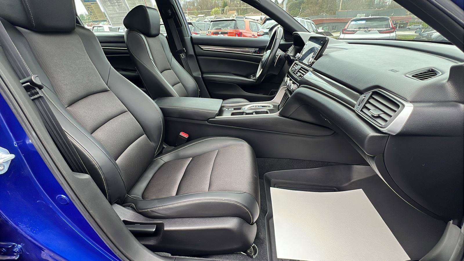Used 2022 Honda Accord Sport image 13