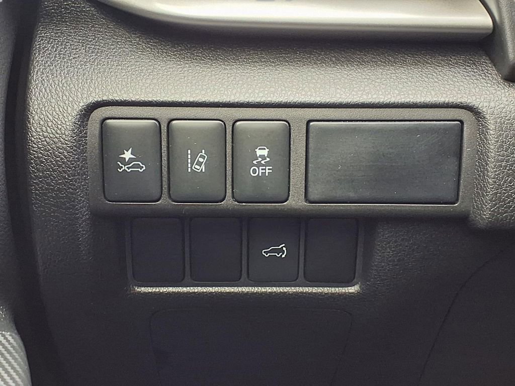 Used 2025 Mitsubishi Eclipse Cross SE image 17