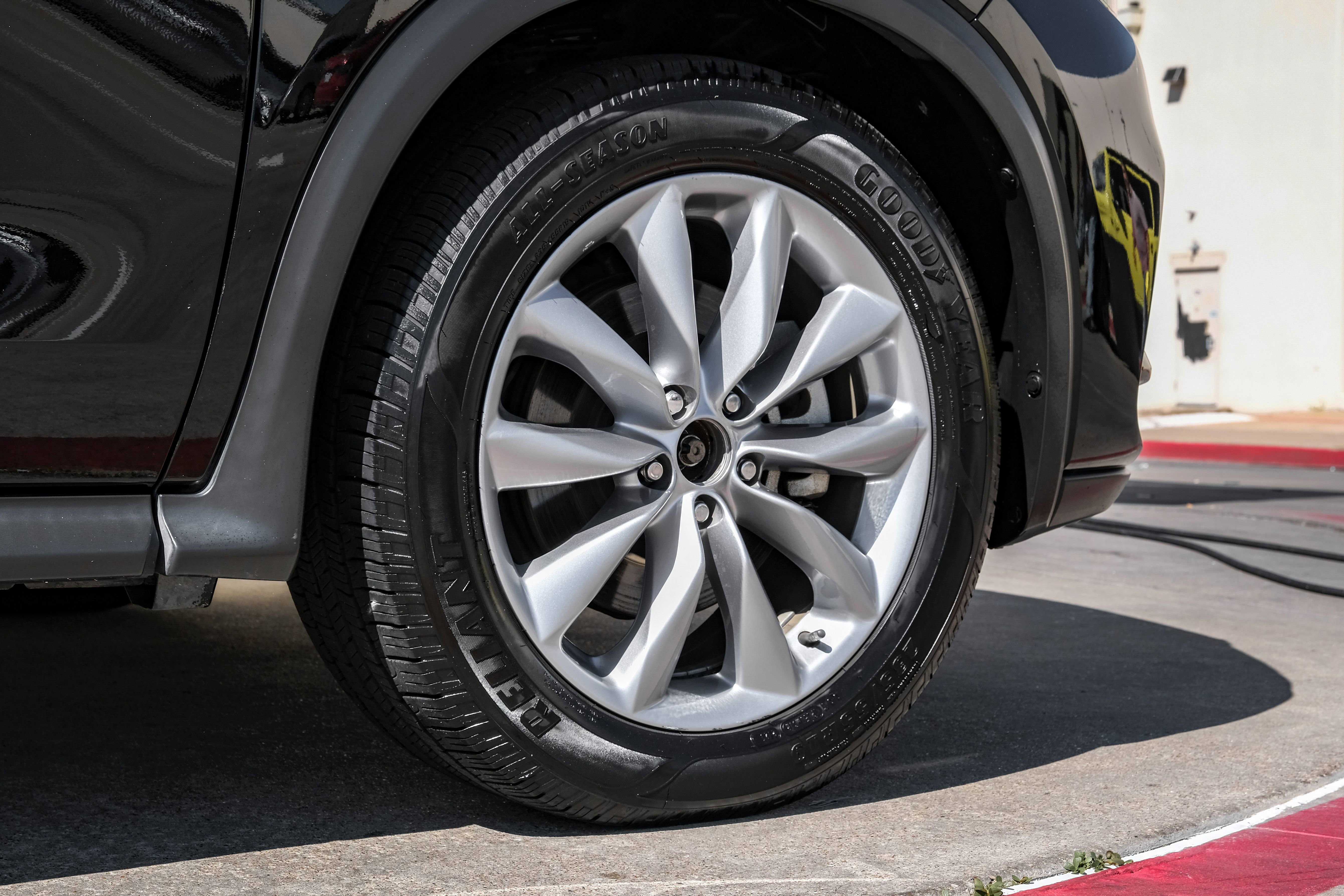 Used 2020 INFINITI QX50 Luxe image 55