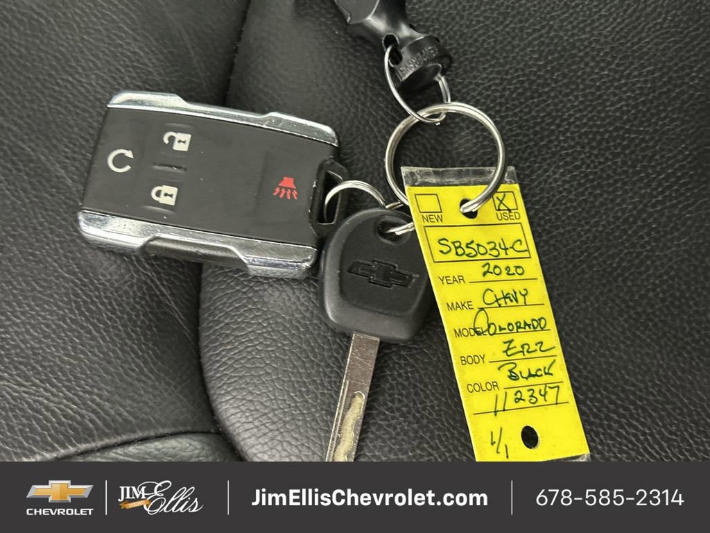 Used 2020 Chevrolet Colorado ZR2 w/ ZR2 Midnight Special Edition image 32