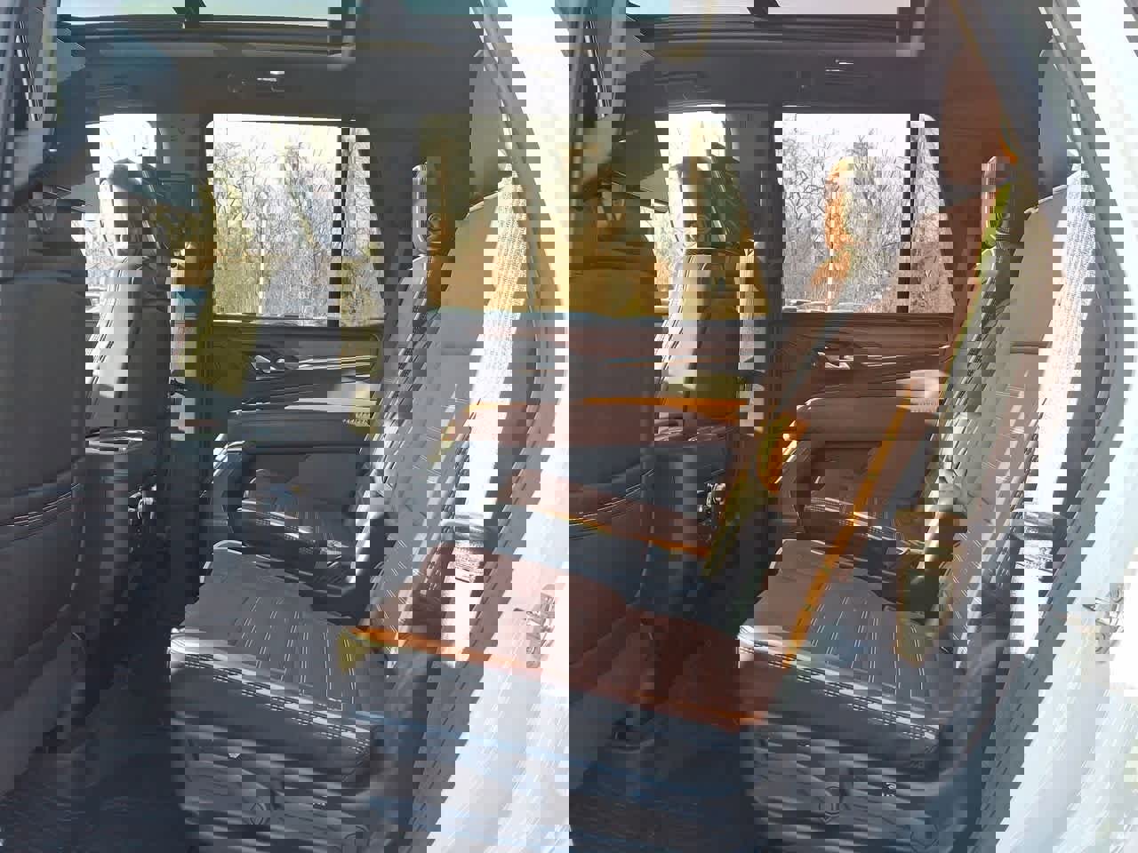 Used 2024 GMC Yukon Denali Ultimate image 26