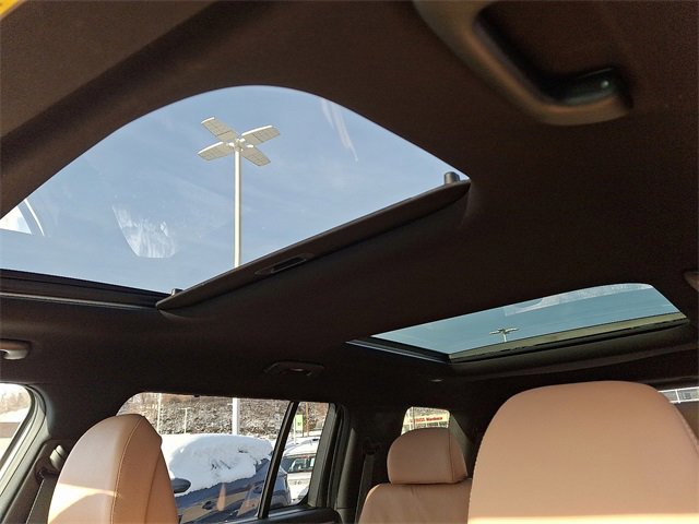 Used 2024 Hyundai Santa Fe Limited image 14