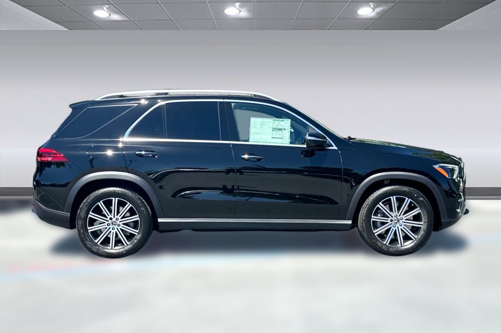 New 2026 Mercedes-Benz GLE 450e 4MATIC image 7