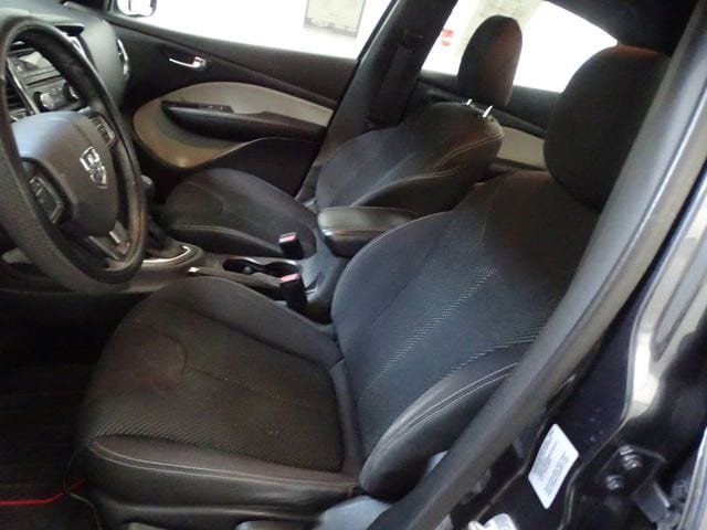 Used 2014 Dodge Dart SXT w/ Rallye Appearance Group FWD image 2