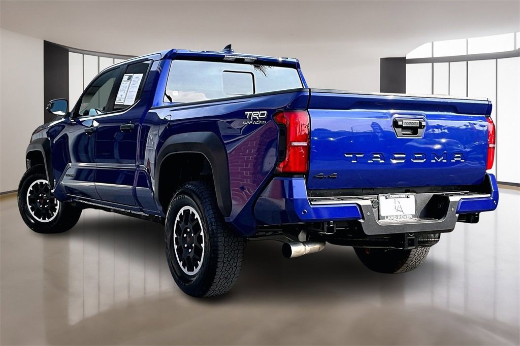 Used 2025 Toyota Tacoma TRD Off-Road w/ TRD Off Road Upgrade Package image 4
