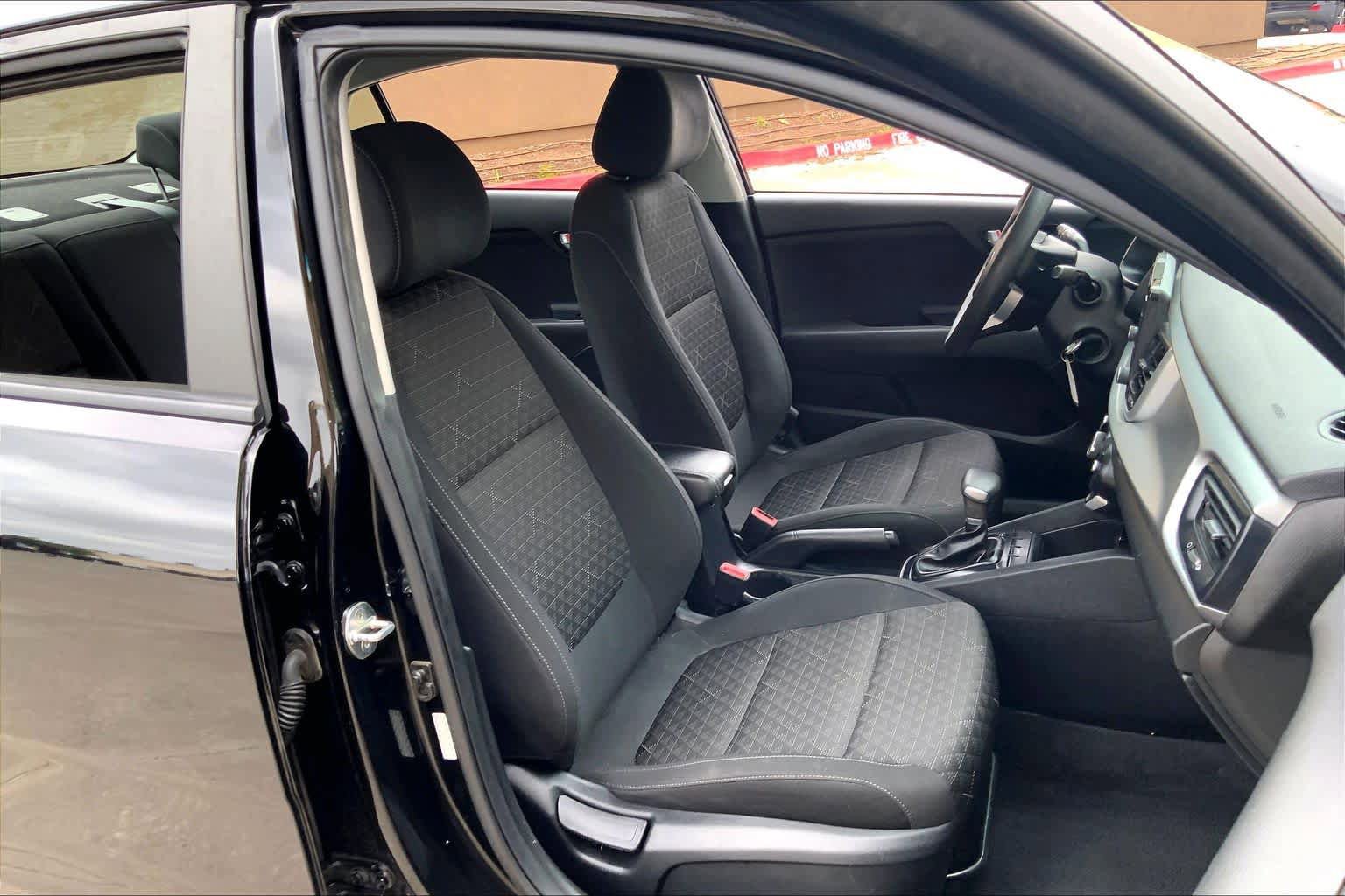 Used 2020 Kia Rio S FWD image 9