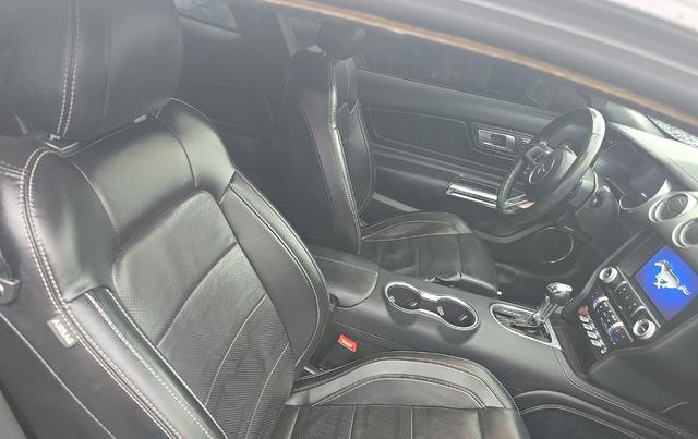 Used 2021 Ford Mustang GT Premium w/ Equipment Group 401A RWD image 6