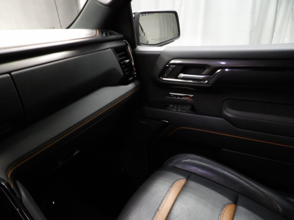 Used 2022 GMC Sierra 1500 AT4 AWD/4WD image 22