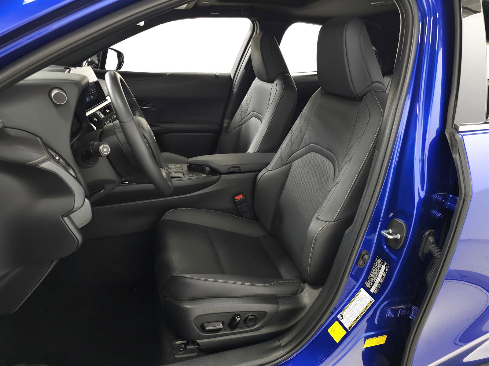 Certified 2023 Lexus UX 250h F Sport w/ Accessory Package (Z2) image 14