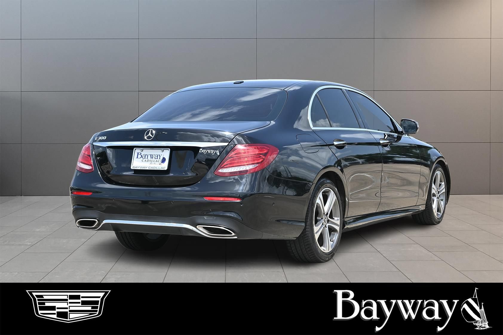 Used 2017 Mercedes-Benz E 300 image 6