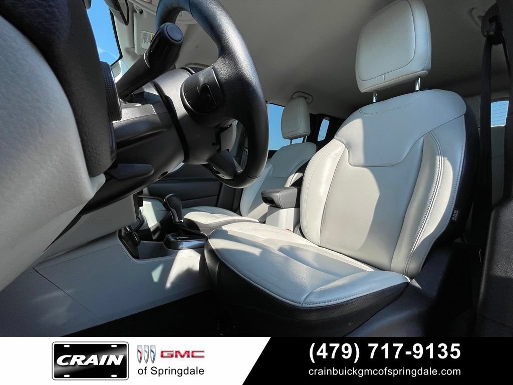 Used 2022 Jeep Renegade Limited AWD/4WD image 24