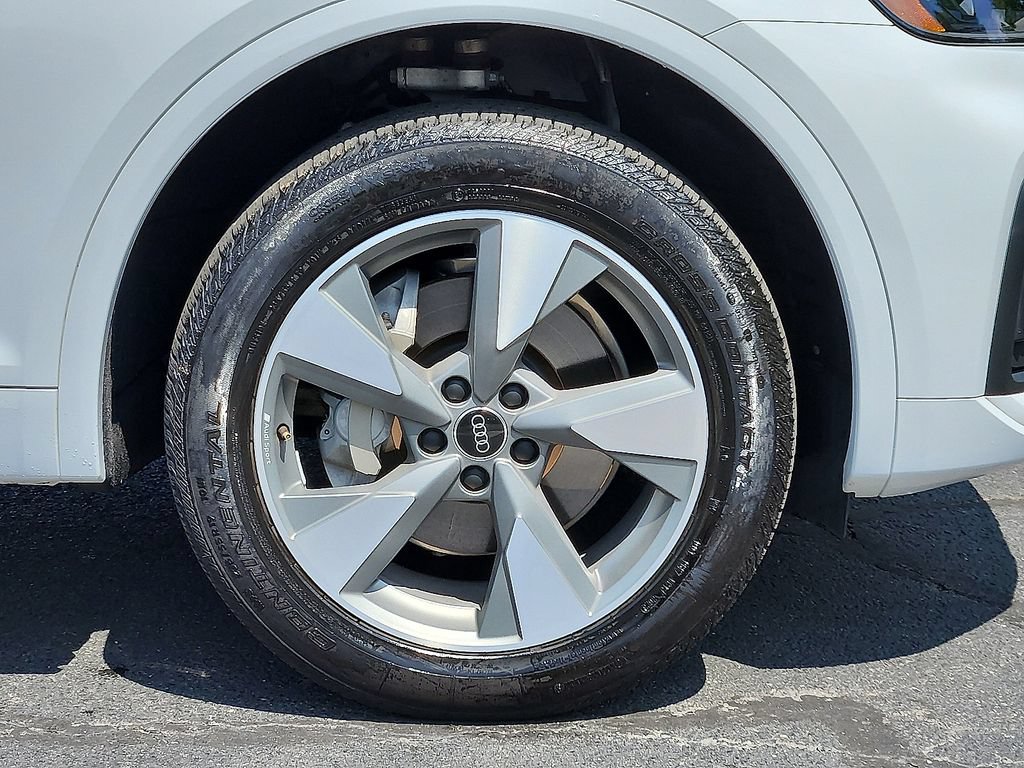 Used 2024 Audi Q5 Premium Plus w/ Convenience Package AWD/4WD image 14