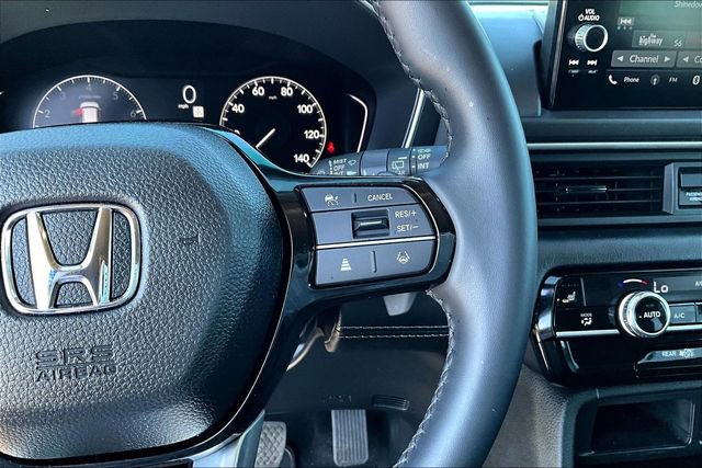 Used 2025 Honda Pilot EX-L image 12