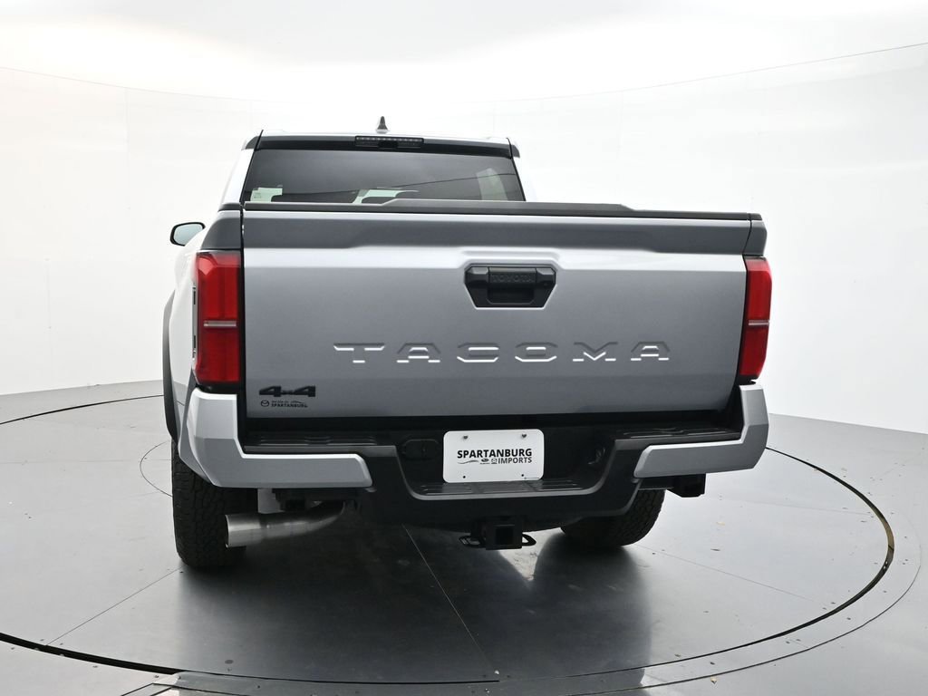 Used 2024 Toyota Tacoma TRD Off-Road image 6