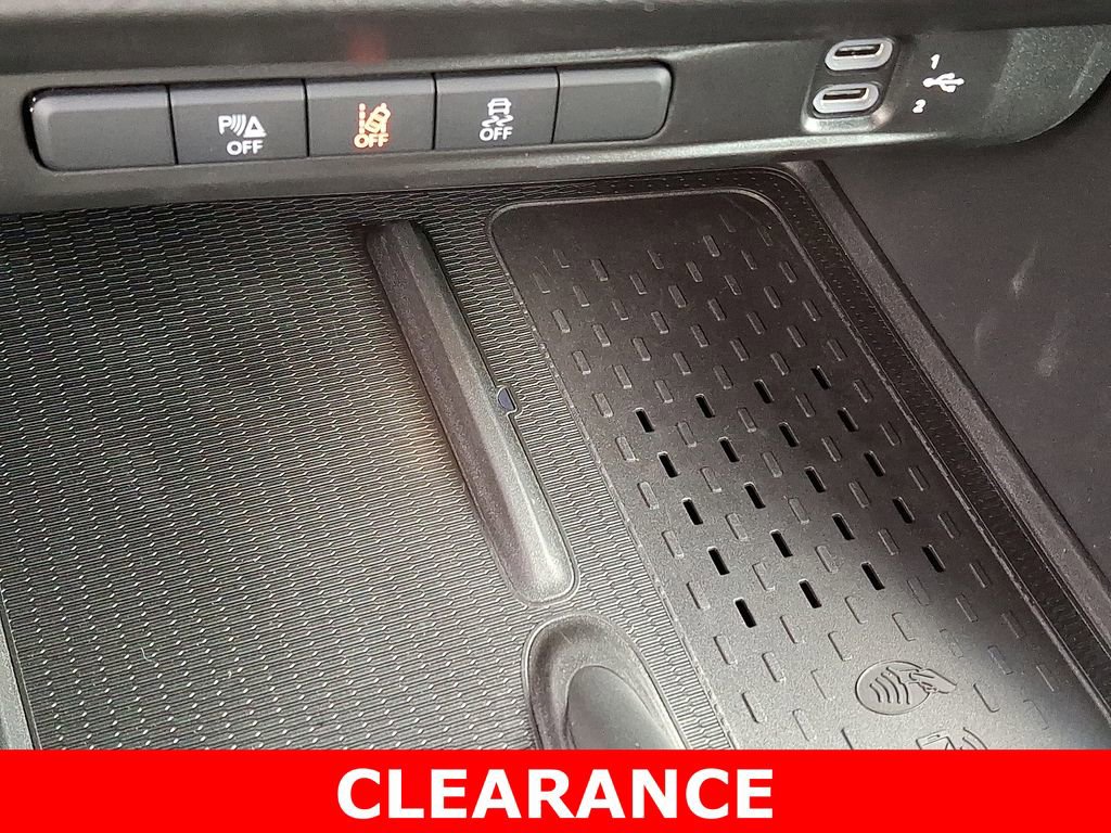 Used 2024 Dodge Charger R/T w/ Plus Group image 23