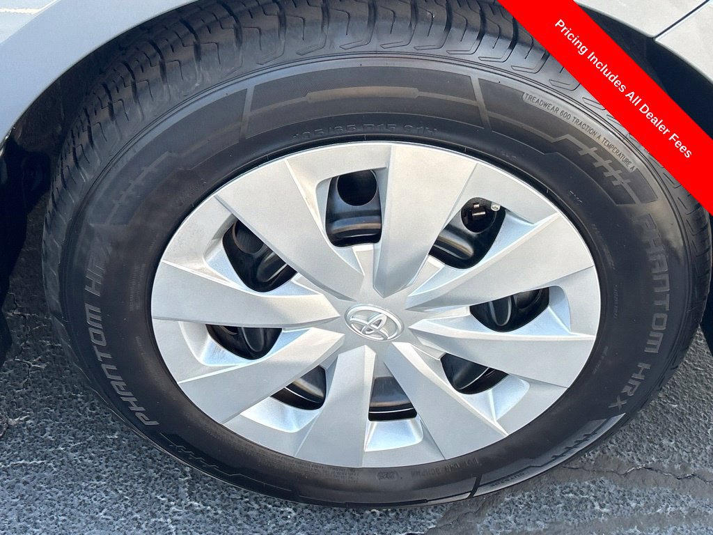 Used 2022 Toyota Corolla L FWD image 22