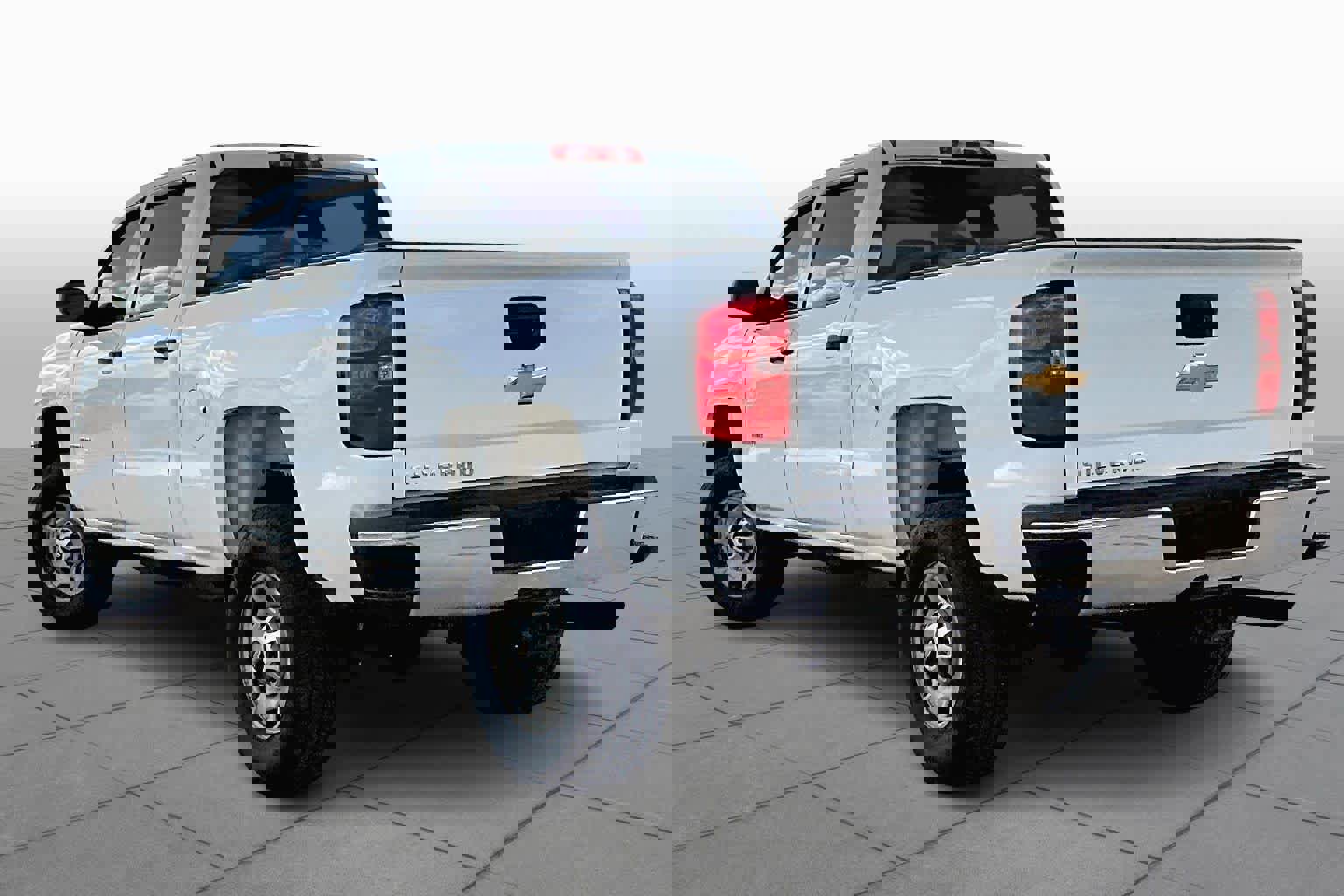 Used 2018 Chevrolet Silverado 2500 W/T w/ WT Fleet Convenience Package image 11