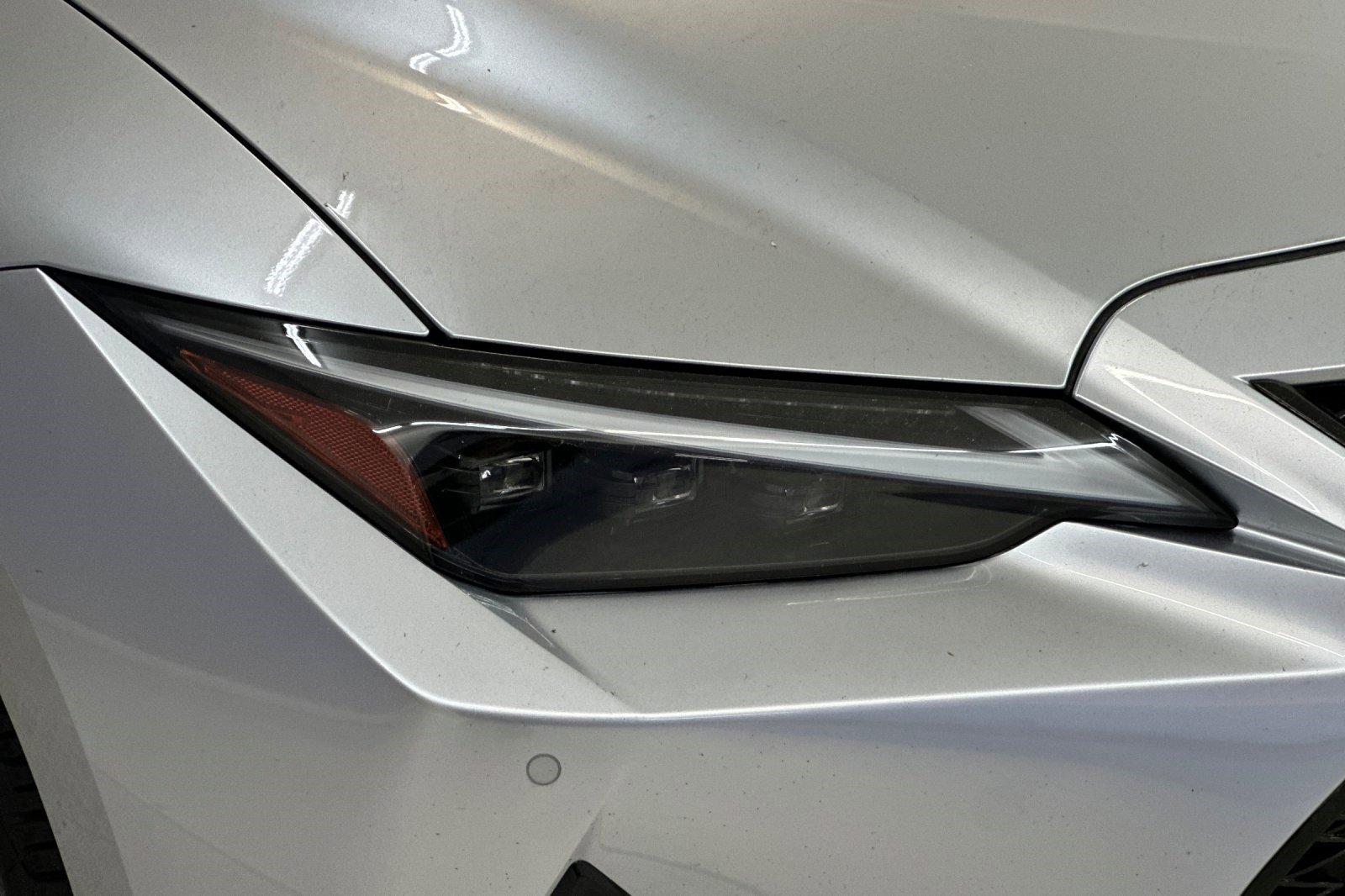 Used 2023 Lexus IS 350 F Sport w/ Navigation Package image 10