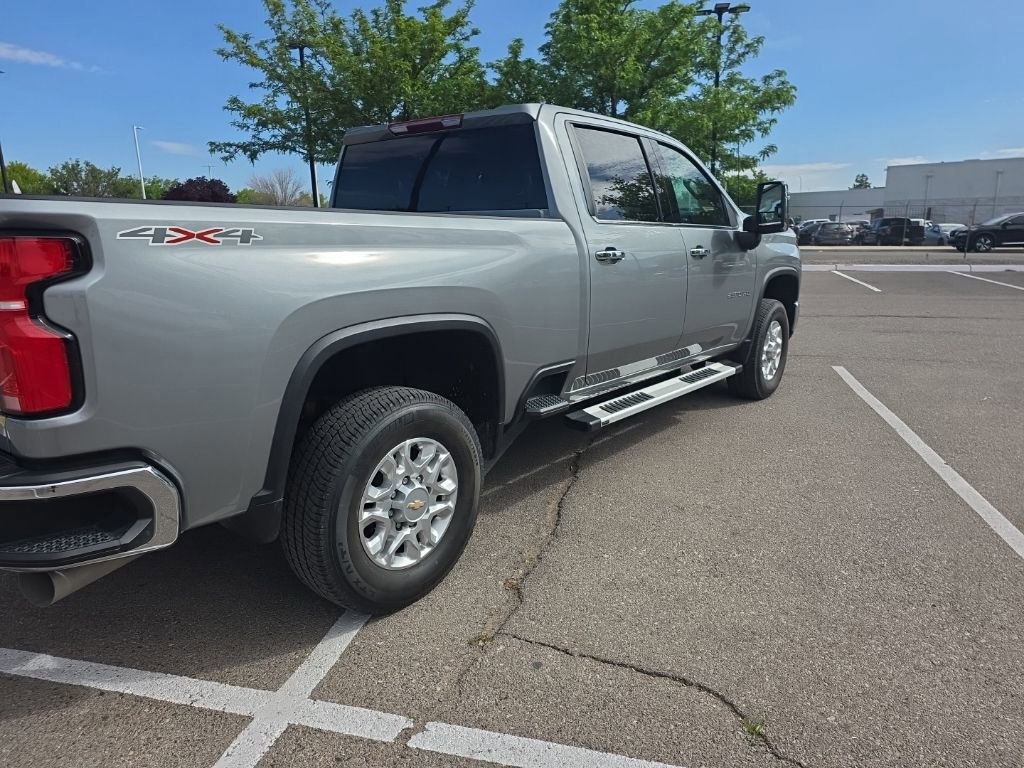 Certified 2024 Chevrolet Silverado 2500 LTZ AWD/4WD image 3