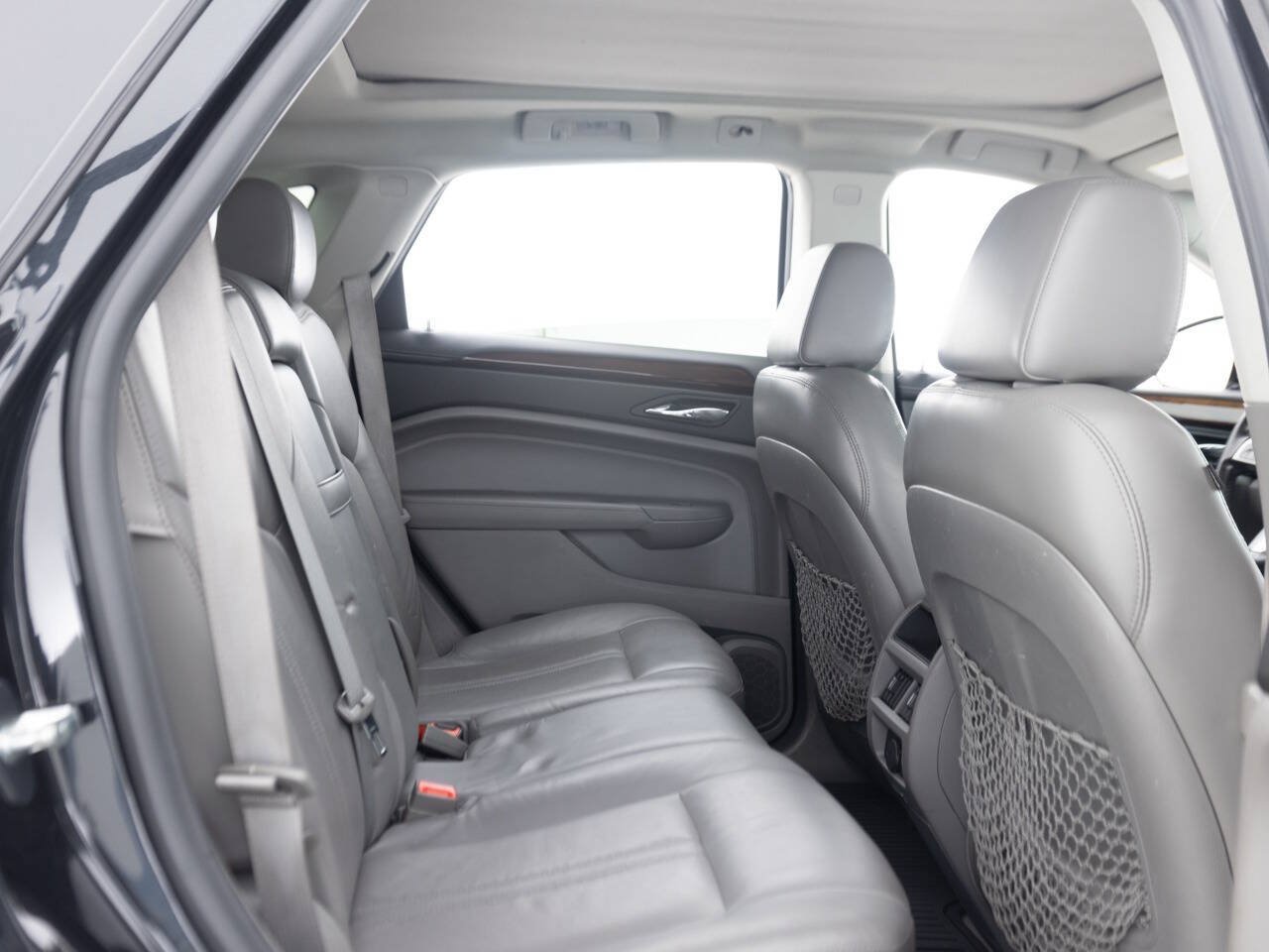 Used 2011 Cadillac SRX Luxury FWD image 31