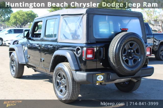 Used 2023 Jeep Wrangler Sport AWD/4WD image 3