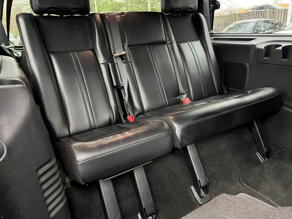 Used 2016 Lincoln Navigator Select image 16