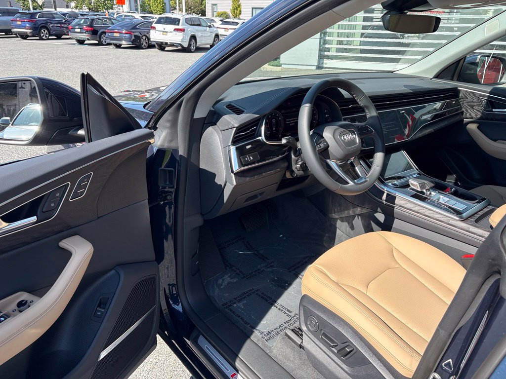 New 2027 Audi Q8 Premium Plus AWD/4WD image 10