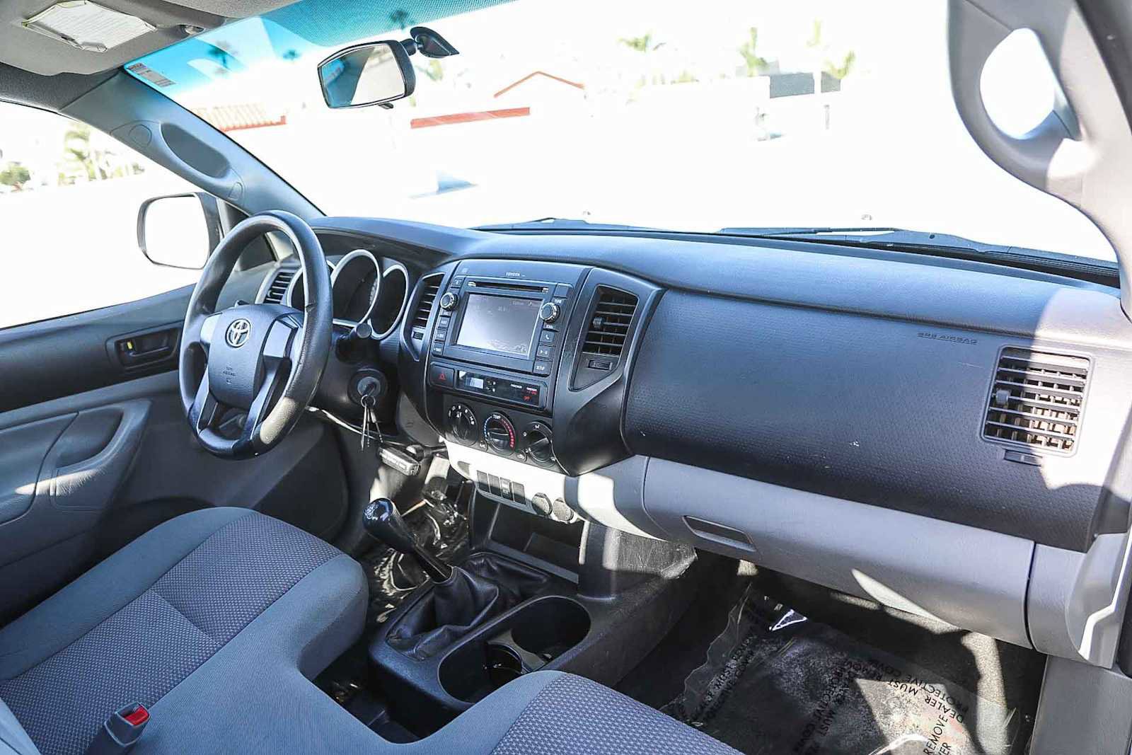 Used 2013 Toyota Tacoma 2WD Regular Cab image 14
