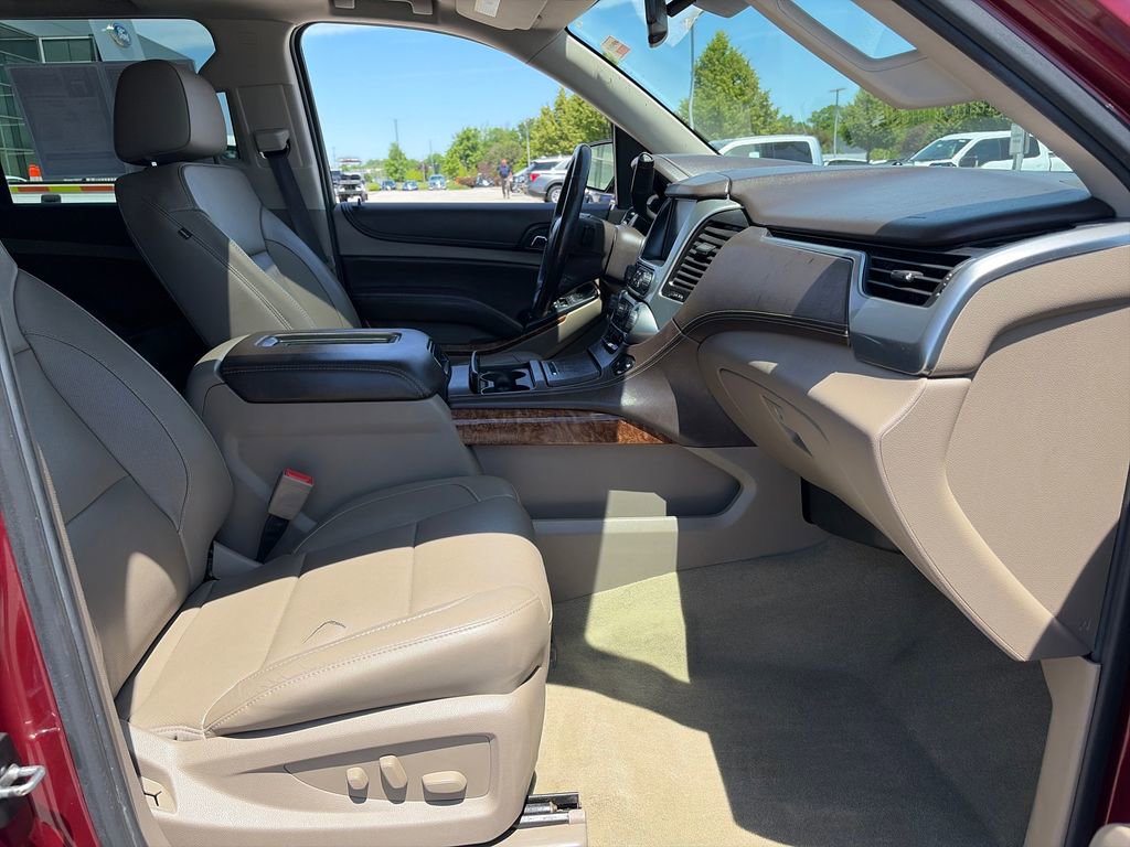 Used 2017 Chevrolet Tahoe Premier AWD/4WD image 11
