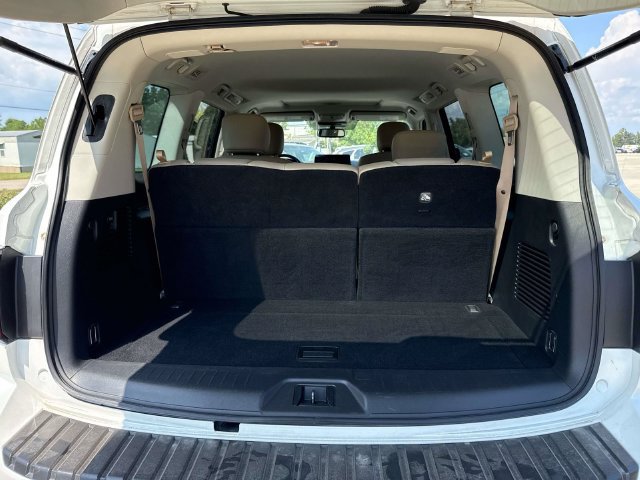 Used 2023 Nissan Armada SL w/ Captain's Chairs Package RWD image 10