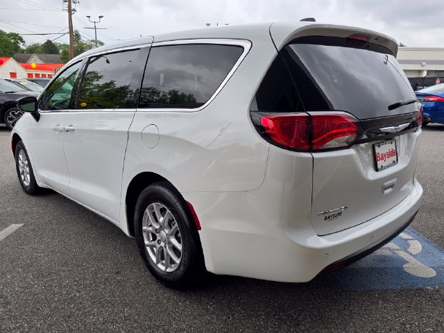New 2027 Chrysler Pacifica LX FWD image 34