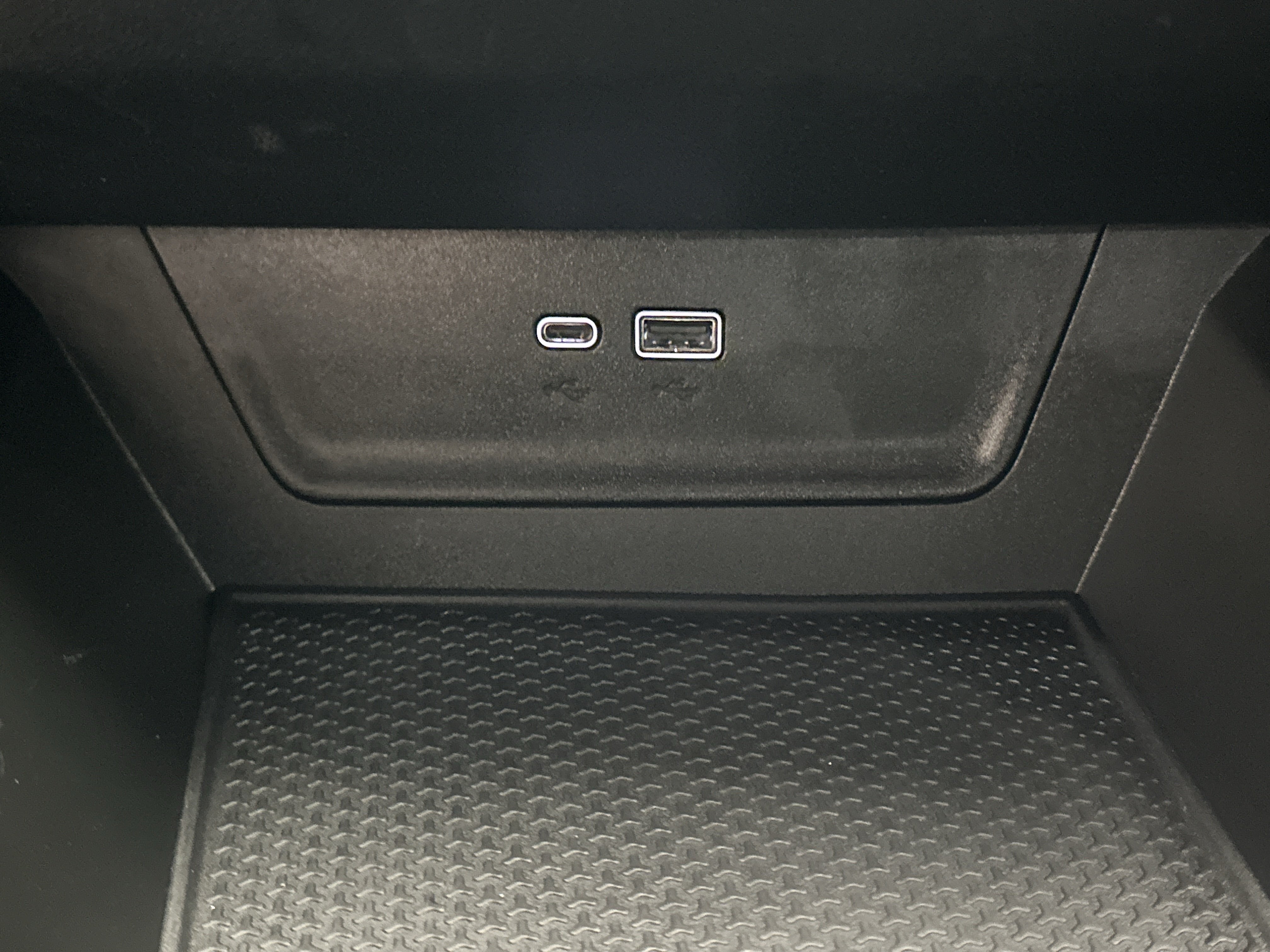 Used 2026 Chevrolet Equinox LT FWD image 33