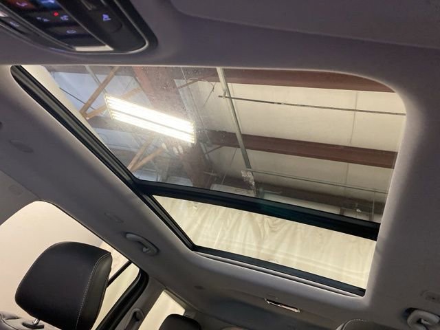 Used 2022 Jeep Grand Cherokee L Limited image 18