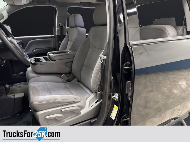 Used 2018 Chevrolet Silverado 1500 Custom w/ Custom Value Package image 4