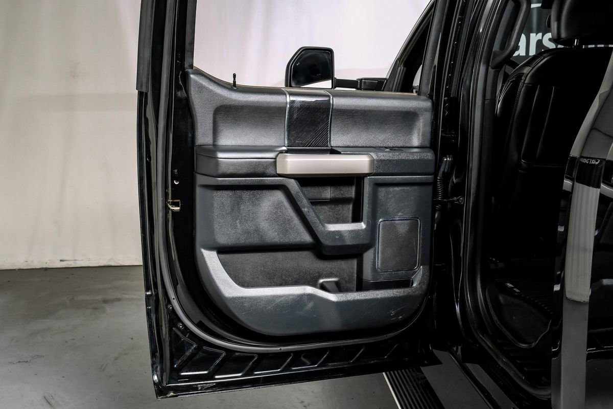 Used 2022 Ford F450 Platinum image 44