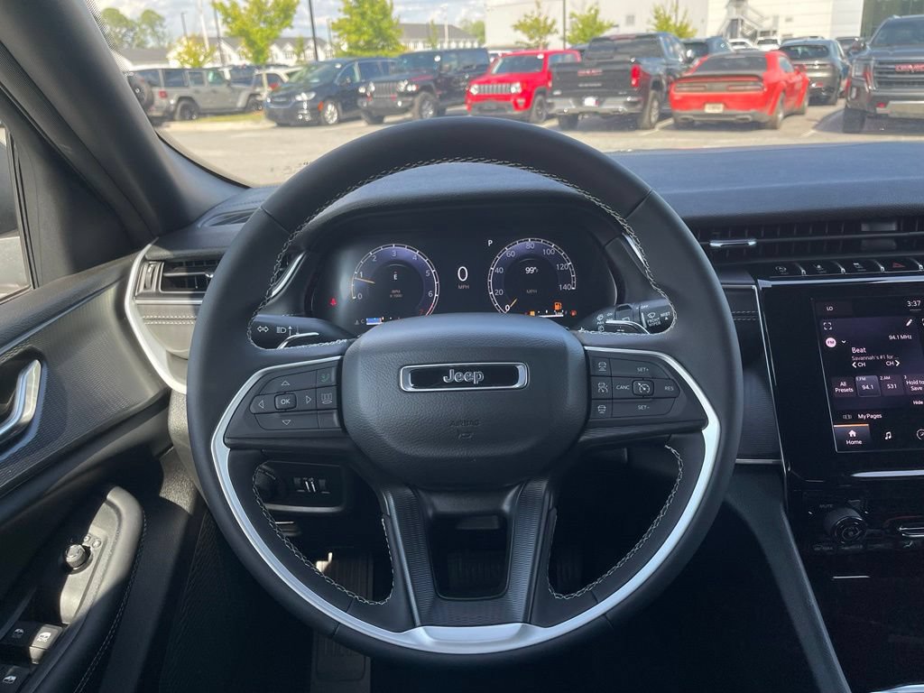 New 2026 Jeep Grand Cherokee Laredo RWD image 20