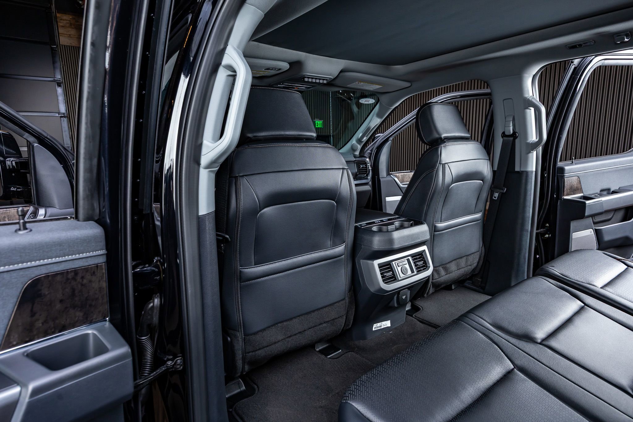 Used 2026 Ford F350 Lariat w/ Lariat Premium Package image 33