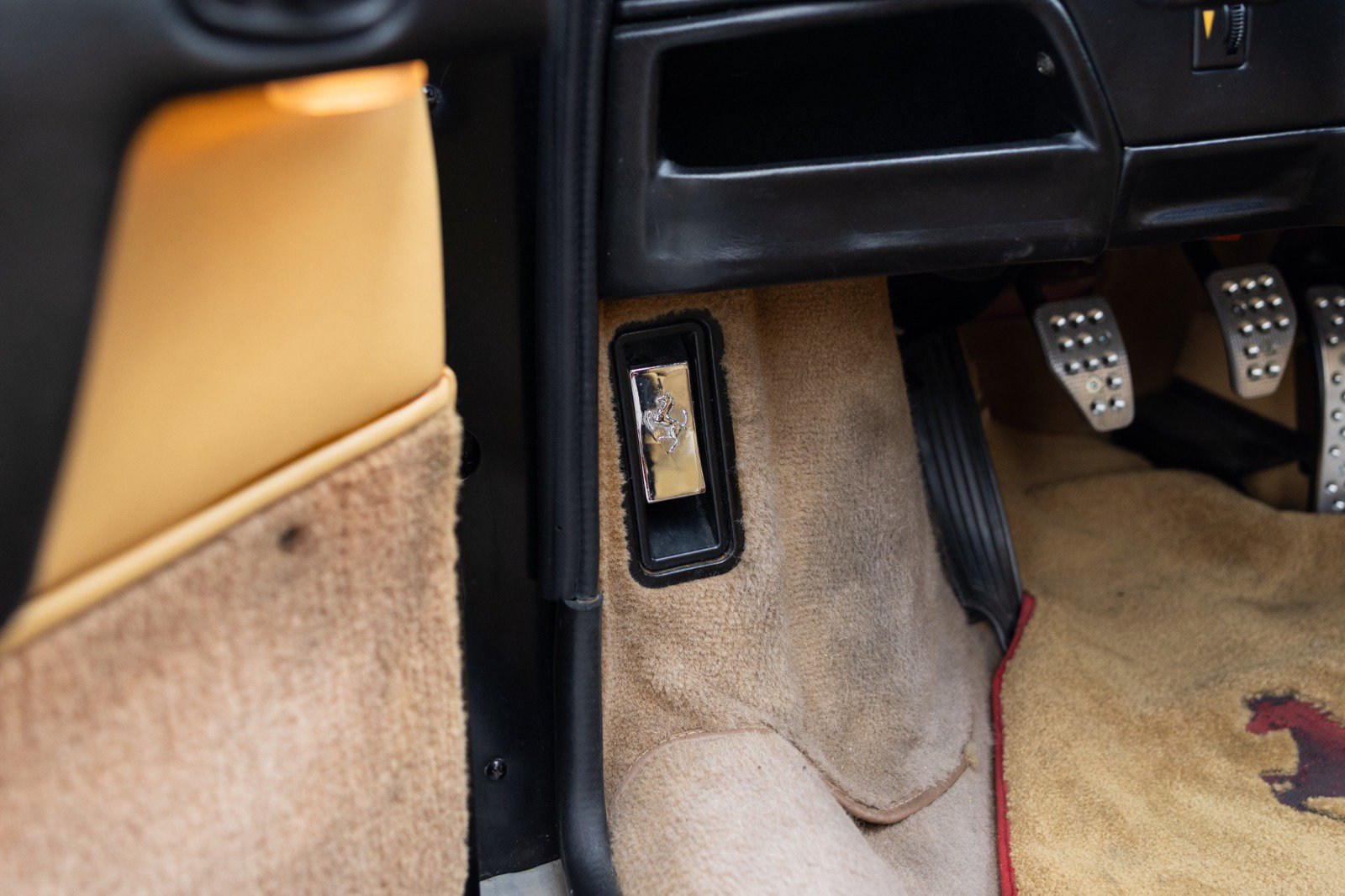 Used 1987 Ferrari 328 GTS RWD image 74