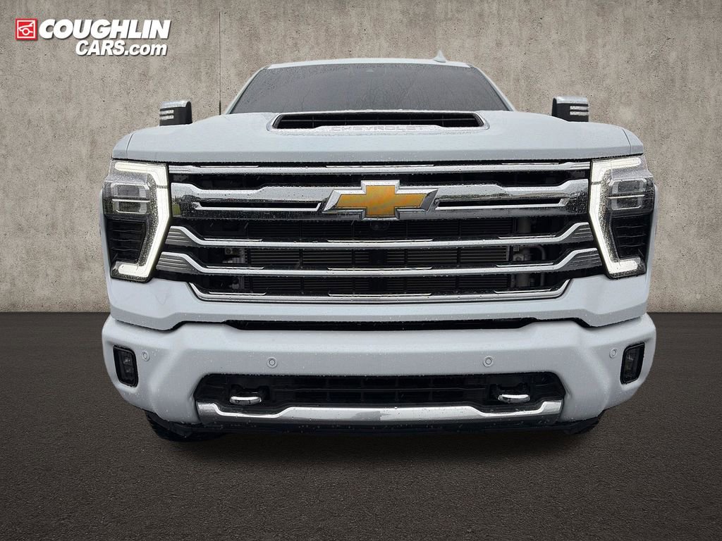 Used 2026 Chevrolet Silverado 3500 High Country w/ High Country Premium Package AWD/4WD image 9