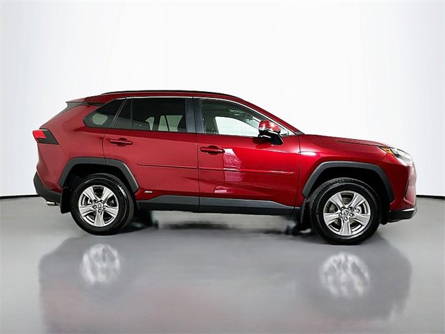 Used 2024 Toyota RAV4 XLE w/ Convenience Package image 8