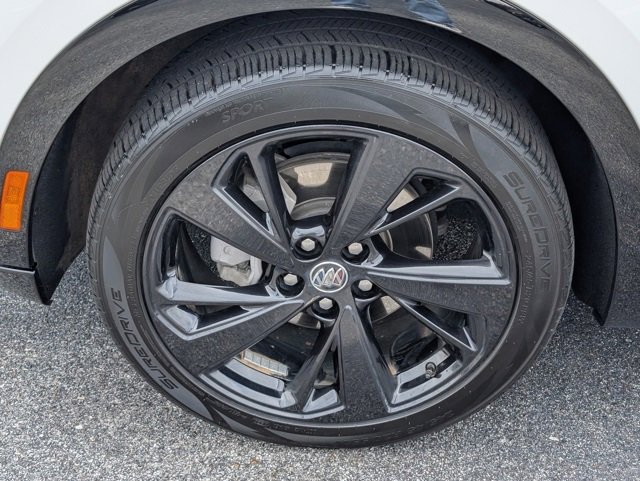 Used 2023 Buick Envision Essence w/ Sport Touring Package image 31