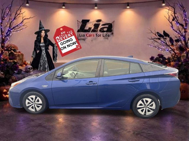 Used 2017 Toyota Prius Three w/ Advanced Technology Package FWD image 6