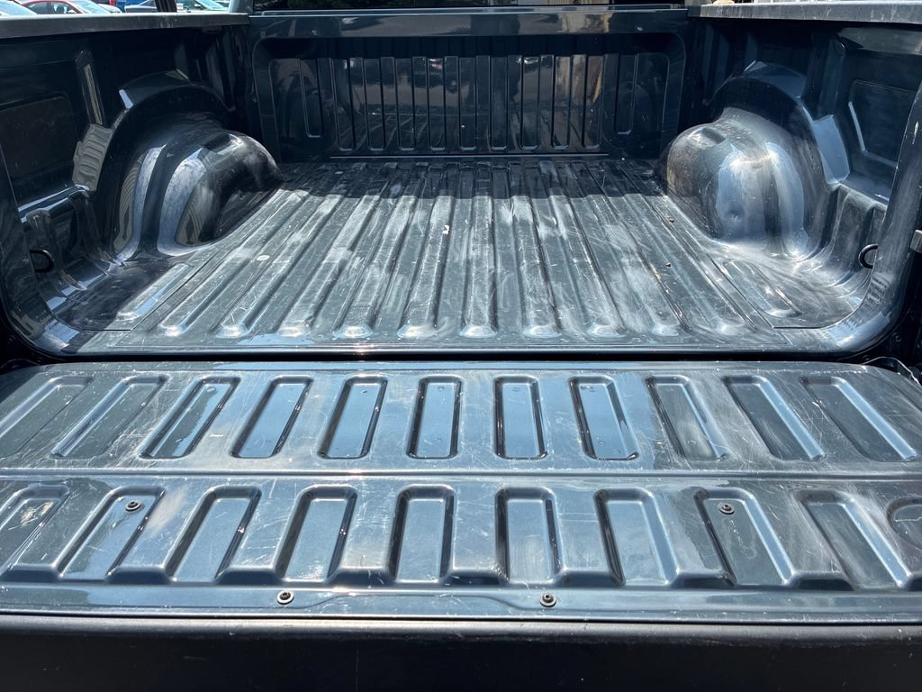 Used 2026 RAM 1500 Laramie AWD/4WD image 15