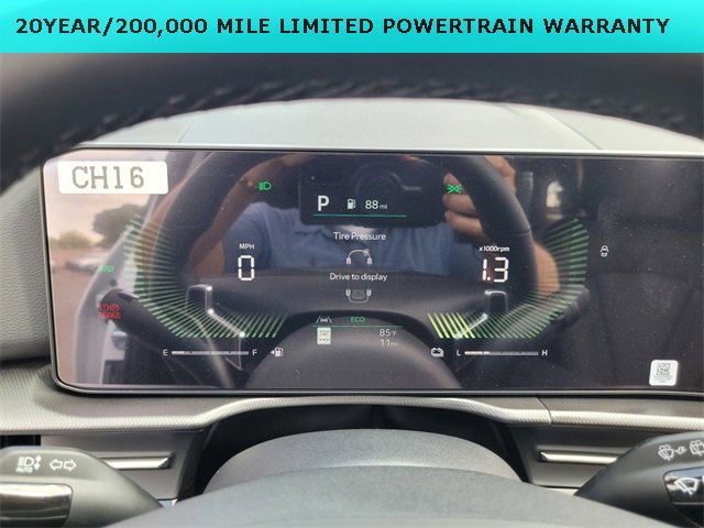 New 2026 Kia Sportage LX image 11